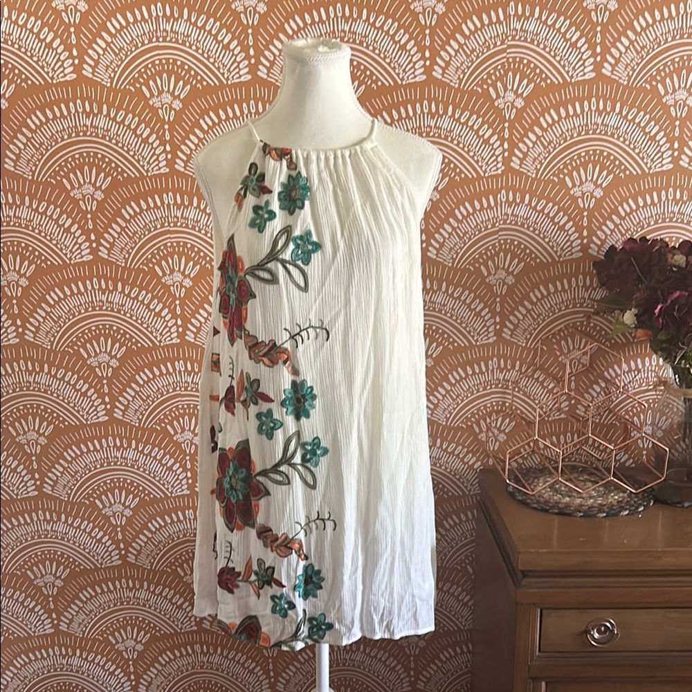 Black Bead White Floral Mini Dress